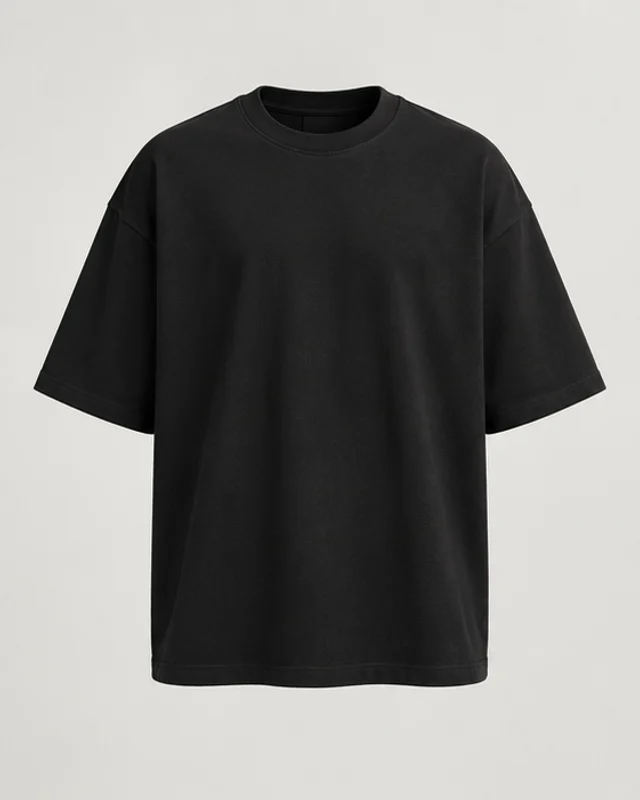 Oversized Essential Preto, vista frontal